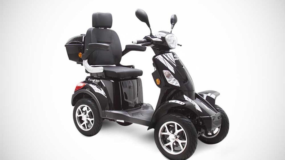 Ελλάδα: Ηρθε το πρώτο τετράτροχο, ηλεκτρικό scooter σε τιμή... έκπληξη