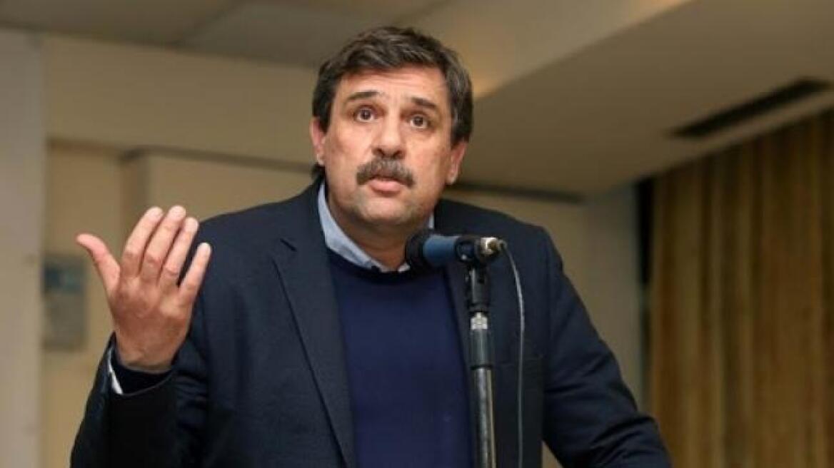 Ξανθός: Να επιστρέψουν άμεσα στην εργασία τους οι ανεμβολίαστοι υγειονομικοί 