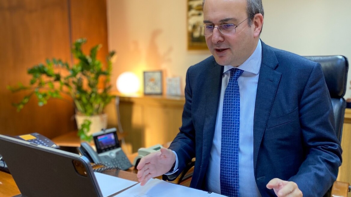 Kωστής Χατζηδάκης: Προτεραιότητά μας η στήριξη του τουρισμού