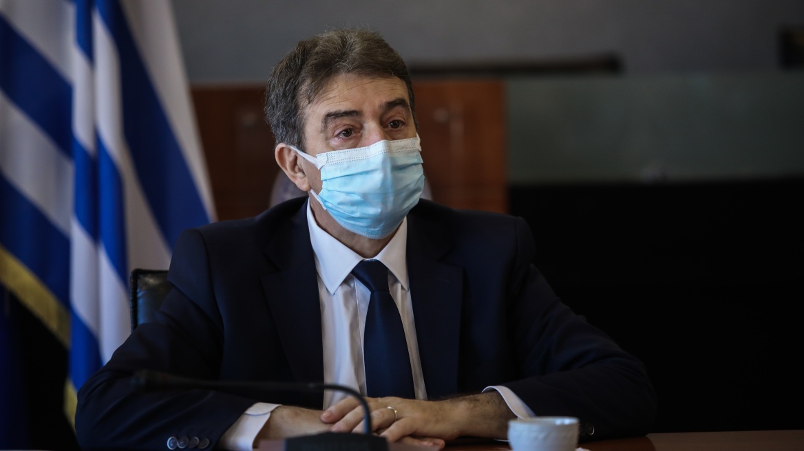 Χρυσοχοΐδης: Δεν θα διαλύονται νόμιμες διαδηλώσεις από πέντε προβοκάτορες