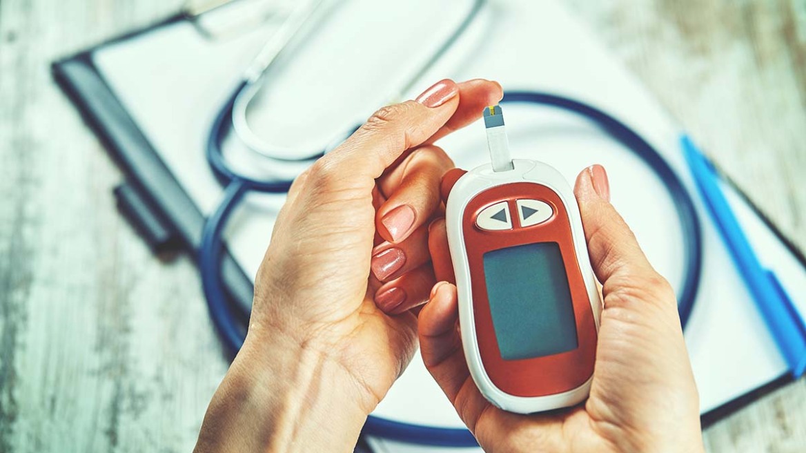 Διαβήτης: Η αυστηρή δίαιτα που ρυθμίζει το σάκχαρο σε 6 μήνες