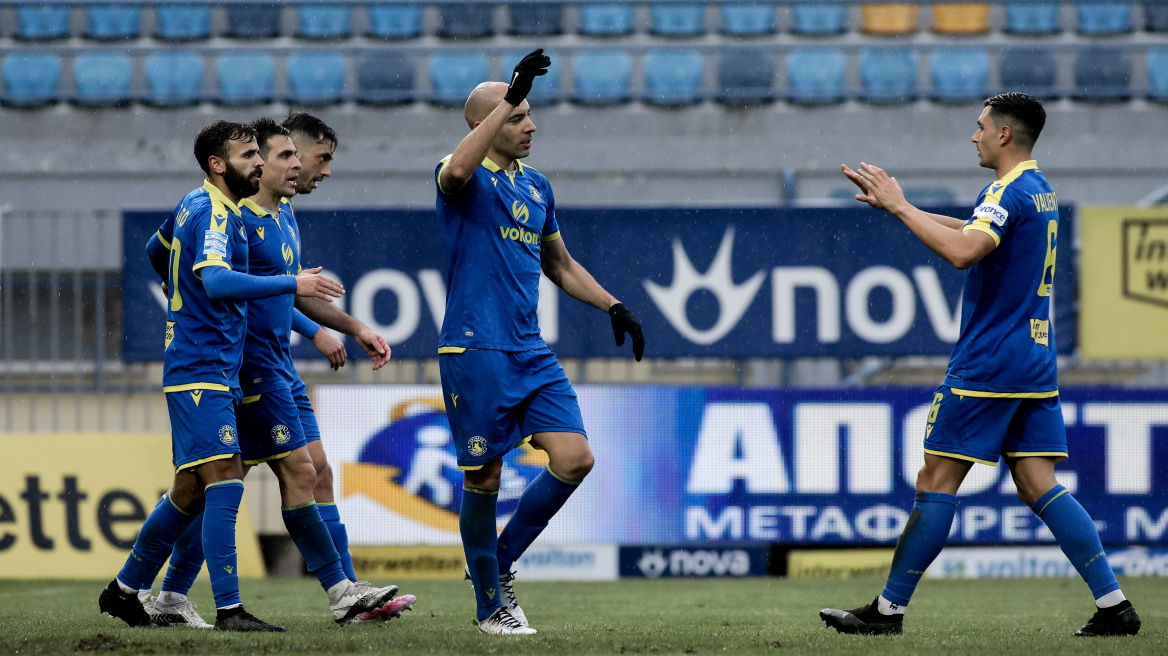 Super League 1, Αστέρας Τρίπολης-ΑΕΛ 1-0: Έλαμψε (ξανά) το άστρο του Μπαράλες - Δείτε το γκολ