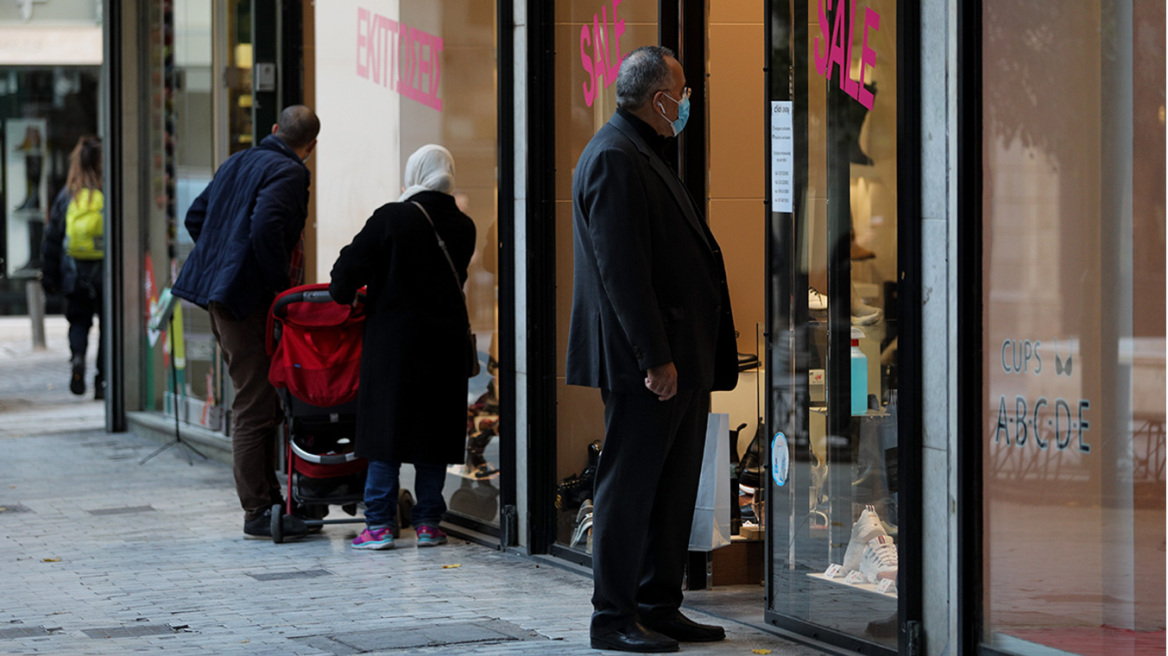 Αττική: Γυμνάσια ανοιχτά, Λύκεια κλειστά - Ψώνια με ραντεβού για ρούχα, παπούτσια, κοσμήματα - Click away τα υπόλοιπα
