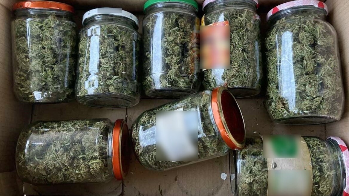 Εκτός από την Πιερία έκρυβε βάζα με κάνναβη και στη Λάρισα 