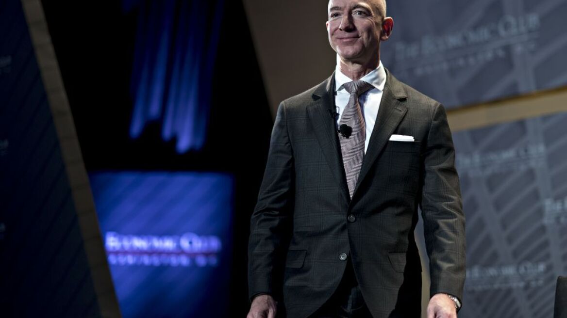Tζεφ Μπέζος: Γιατί αφήνει το τιμόνι της Amazon – Τι κρύβει η στροφή «έκπληξη» σε μια επική διαδρομή