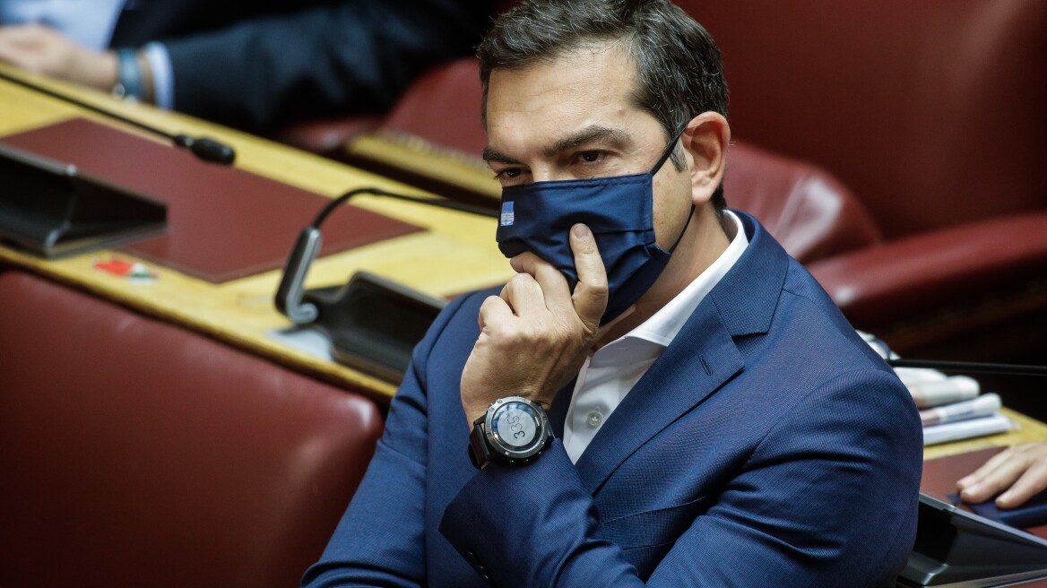 Επίκαιρη ερώτηση Τσίπρα σε Μητσοτάκη για το γεύμα στην Ικαρία