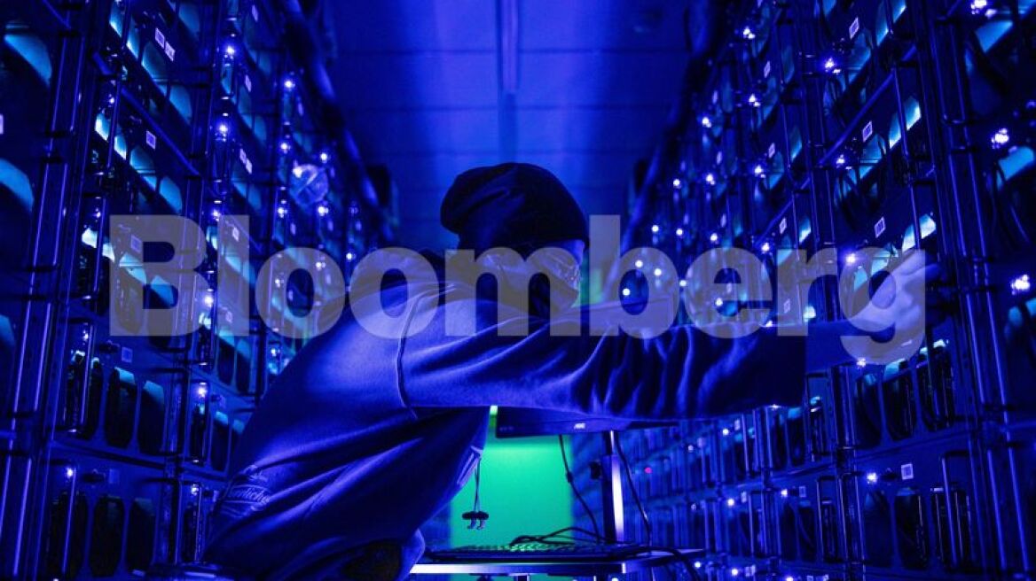 Bitcoin: «Ασταμάτητο» ράλι με boost από τον Mr Tesla