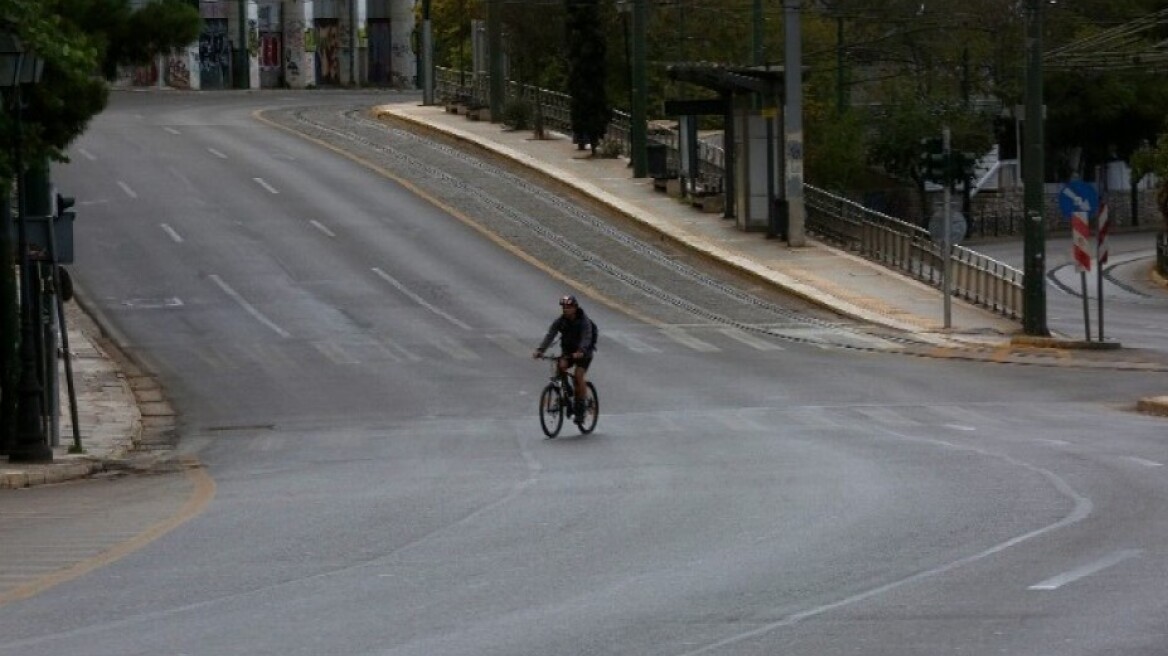 Μέχρι 2,7 δισ. ευρώ το κόστος αν λήξει στην ώρα του το lockdown
