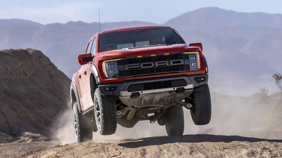 Ford και Metallica τα... σπάνε off road - Δείτε το εντυπωσιακό video