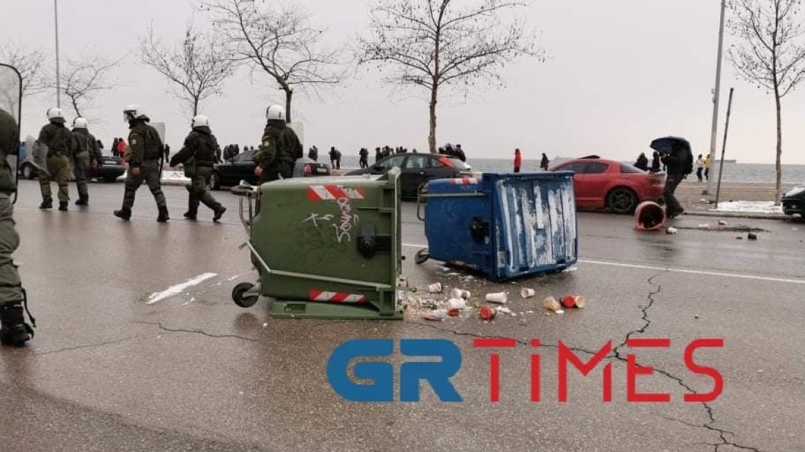 Θεσσαλονίκη: Δέκα προσαγωγές στη συγκέντρωση κατά του lockdown (βίντεο)