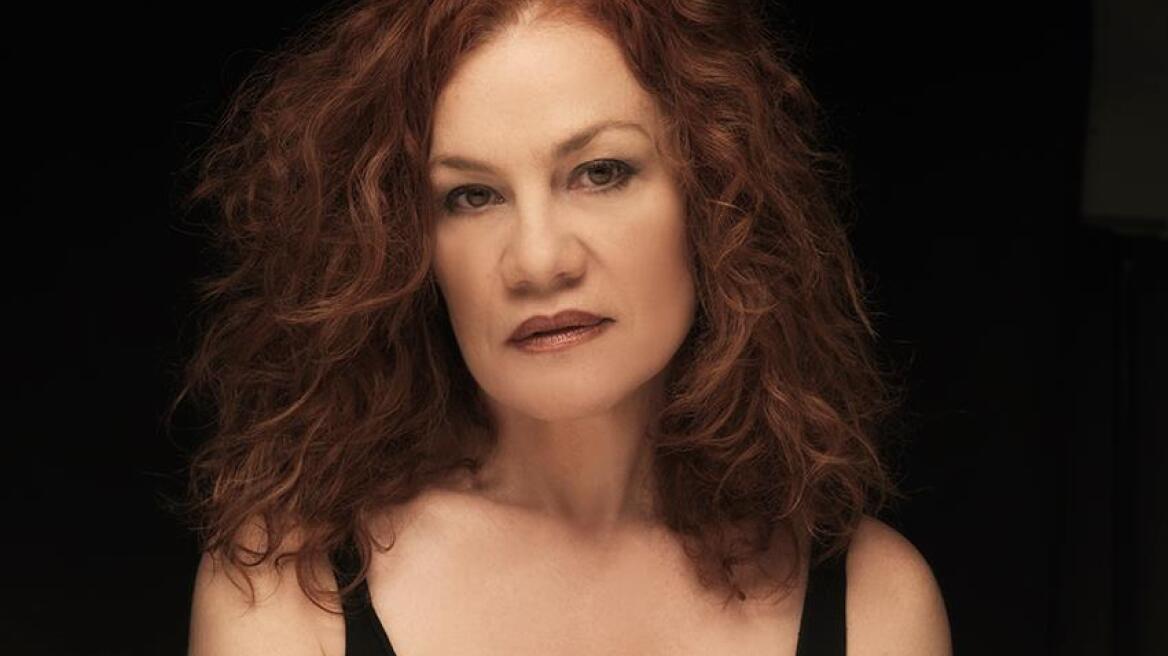 Αθηνά Παππά: Ο παρολίγον βιασμός και η σεξουαλική παρενόχληση στο θέατρο