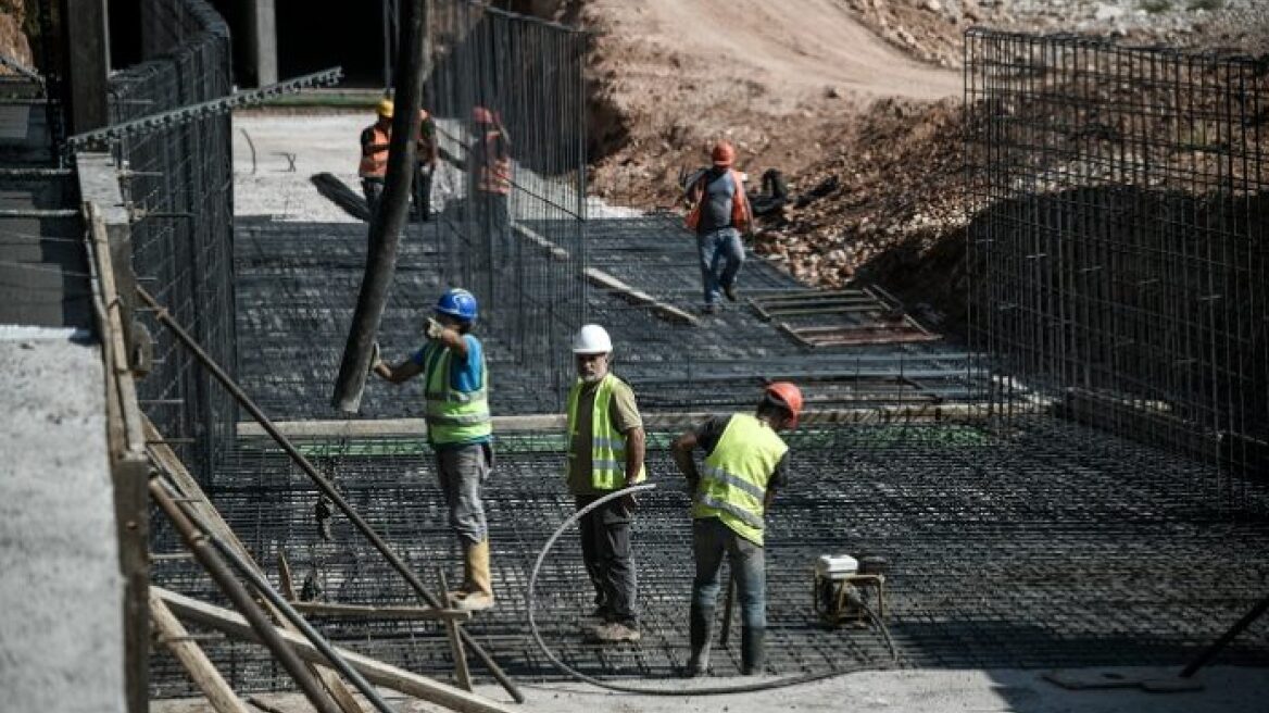 Επιτροπή Ανταγωνισμού: Επιστολές σε 30 κατασκευαστικές εταιρείες – Ξεκινά νέο έλεγχο