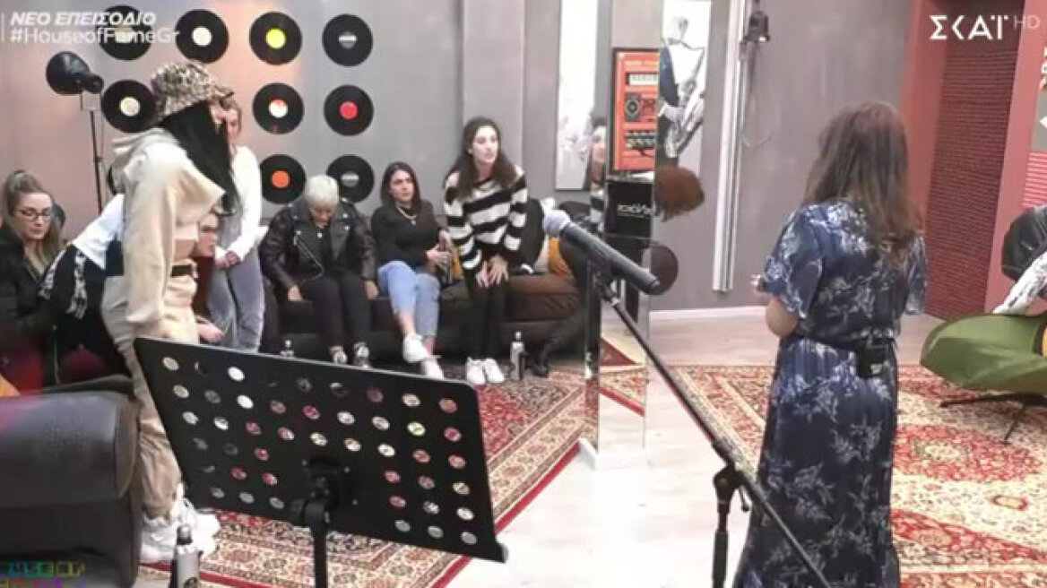 House Of Fame: «Σκούρα» τα βρήκαν οι παίκτες στο μάθημα φωνητικής