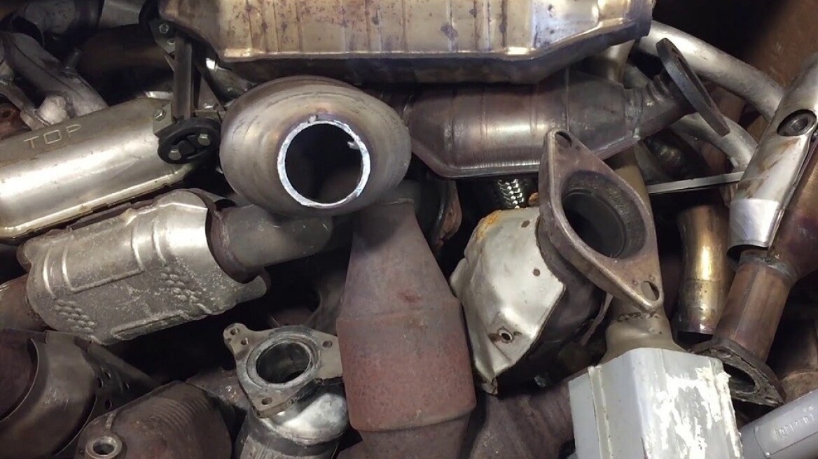 Είχαν ρημάξει τους καταλύτες των ΙΧ στη Δυτική Αττική