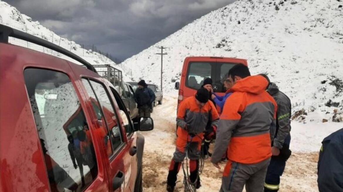 Κρήτη: Δείτε καρέ - καρέ την επιχείρηση διάσωσης των κτηνοτρόφων