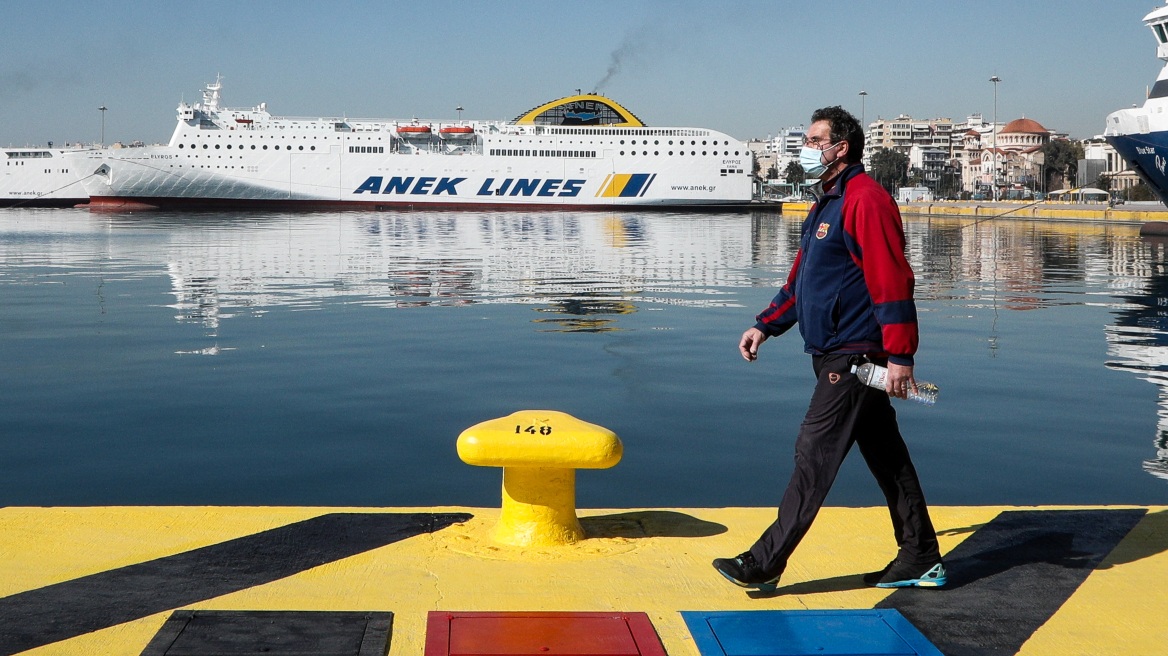 Καιρός: Έφτασε τους 23 βαθμούς ο υδράργυρος - Θα συνεχιστεί την Τετάρτη ο καλός καιρός