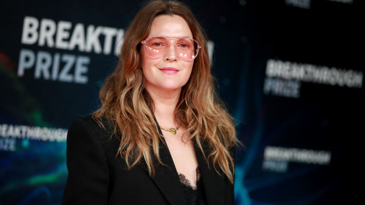 Τα δύσκολα χρόνια της Drew Barrymore στην ψυχιατρική κλινική