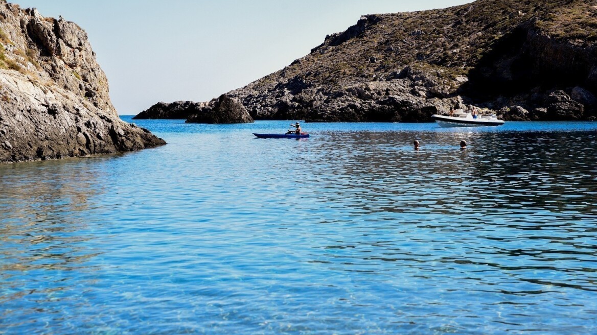 Skyscanner: «Απογείωση» κρατήσεων μέσα σε μια μέρα για πτήσεις από το Ην. Βασίλειο – Στο τοπ 5 η Ελλάδα