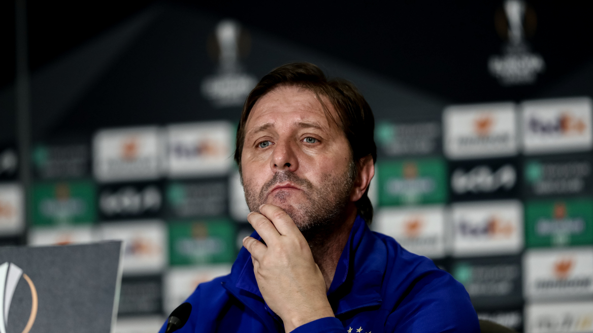 Ολυμπιακός: Τα αγωνιστικά πλάνα του Μαρτίνς ενόψει της ρεβάνς με την PSV