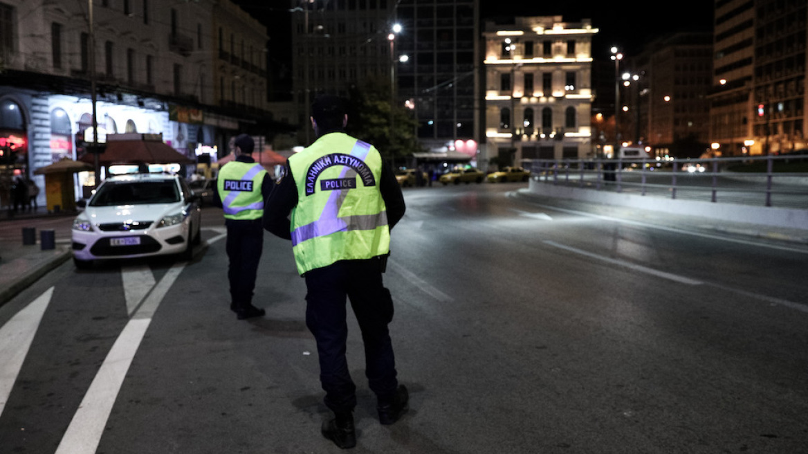 Δείτε Live: Έρημες πόλεις Αθήνα και Θεσσαλονίκη…