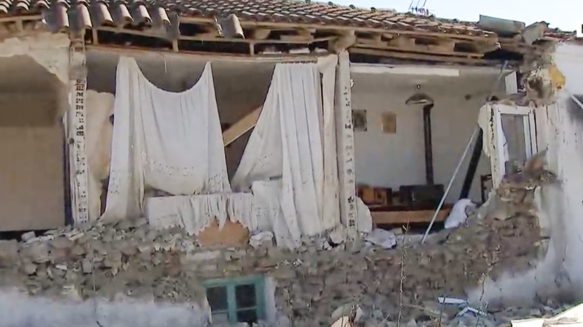 Σεισμός 6 Ρίχτερ στην Ελασσόνα: Έξι απεγκλωβισμοί στο Μεσοχώρι και στη Μαγούλα