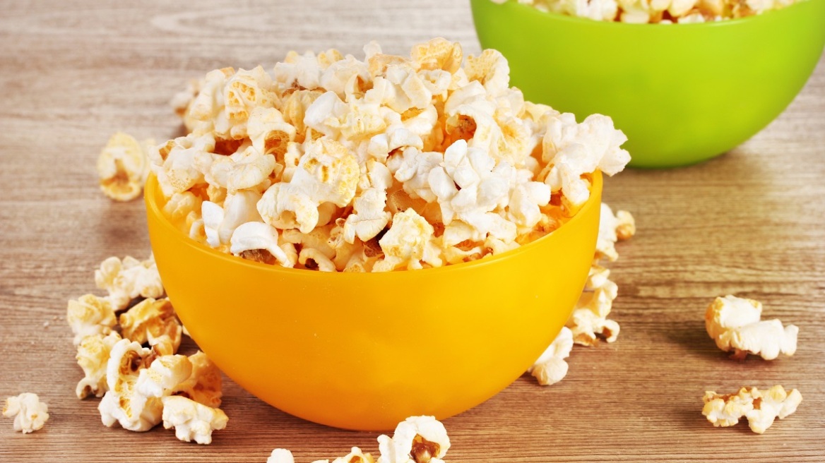 Φτιάξε ποπ κόρν στα μικροκύματα σε 2 λεπτά!