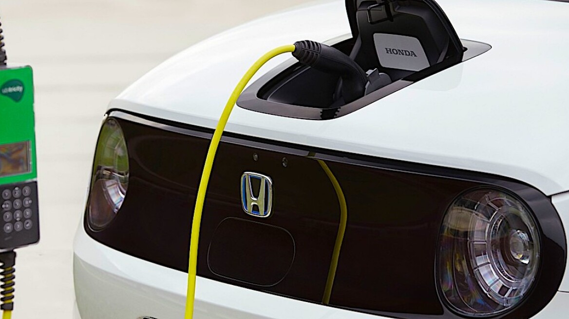 Ευρώπη: ΤΕΛΟΣ οι κινητήρες βενζίνης και diesel για ΟΛΟΥΣ