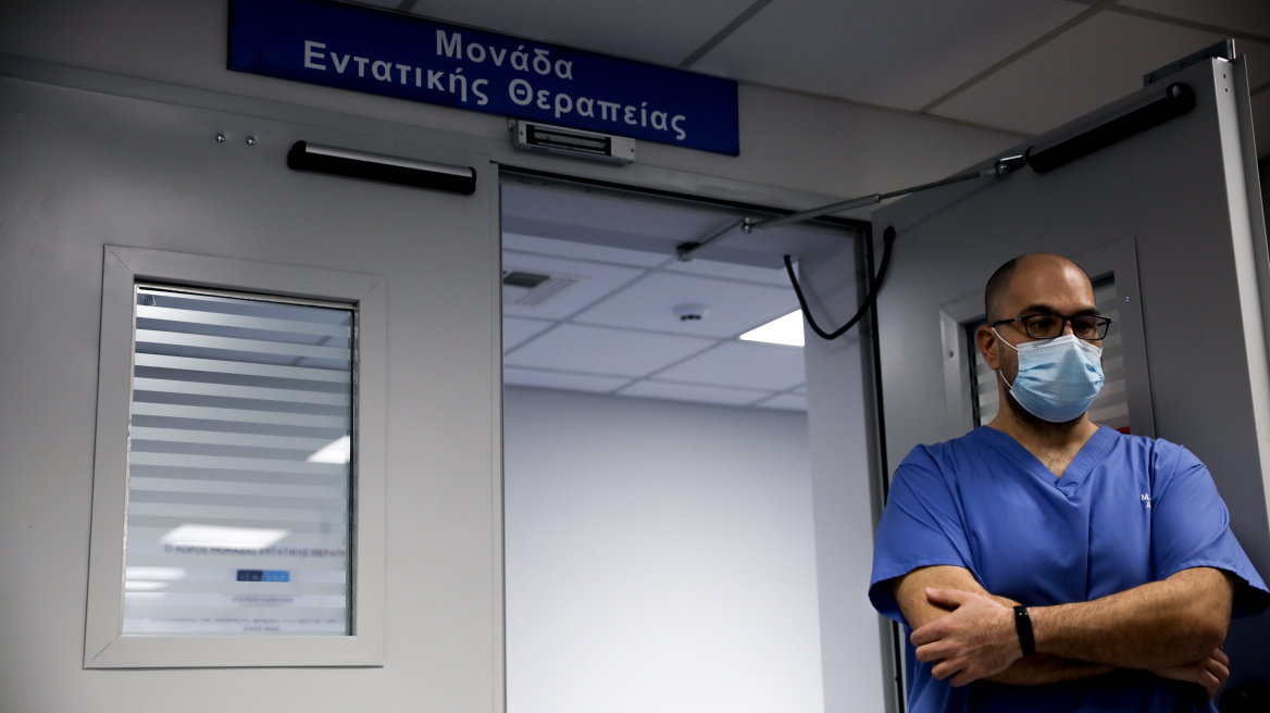 Κορωνοϊός: Οι 4 προϋπάρχουσες παθήσεις με τις οποίες συσχετίζεται η σοβαρή λοίμωξη