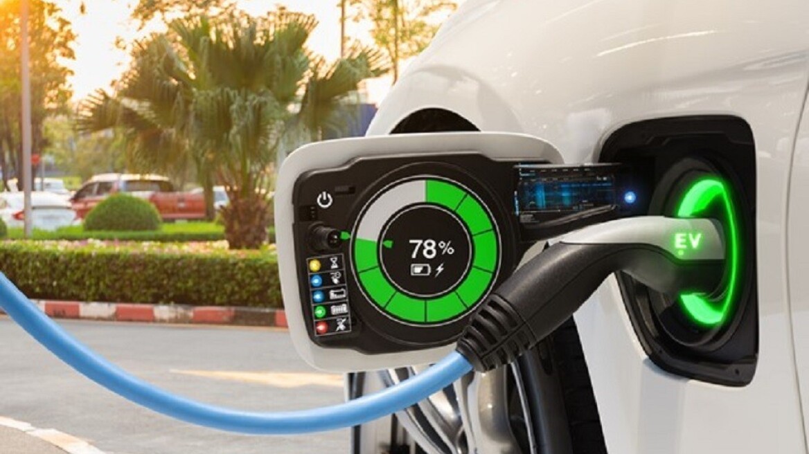 Αποκλειστικό: Διευρύνεται και αυξάνεται η επιδότηση φορτιστών για όλους - Τι ισχύει;