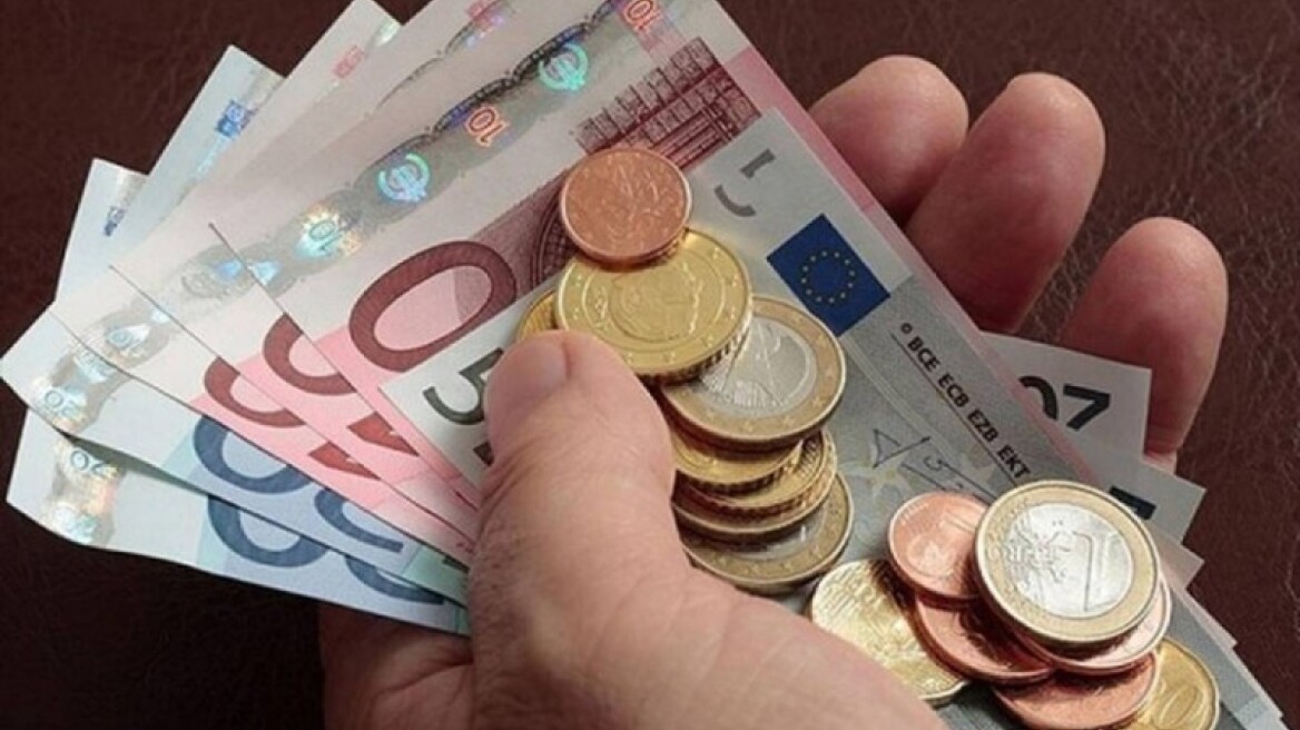 Επίδομα 534 ευρώ: Οι 5 κατηγορίες εργαζομένων που πληρώνονται σήμερα