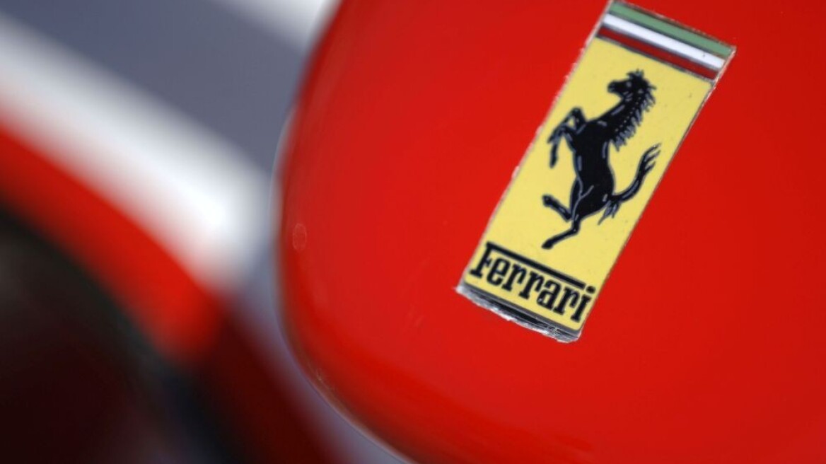 Από τη Ferrari στις τσάντες και τα… Louboutin