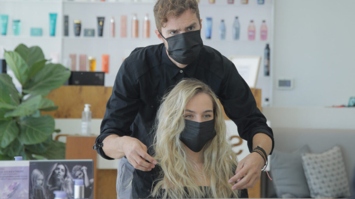 Video: Τολμήστε το τέλειο ξανθό