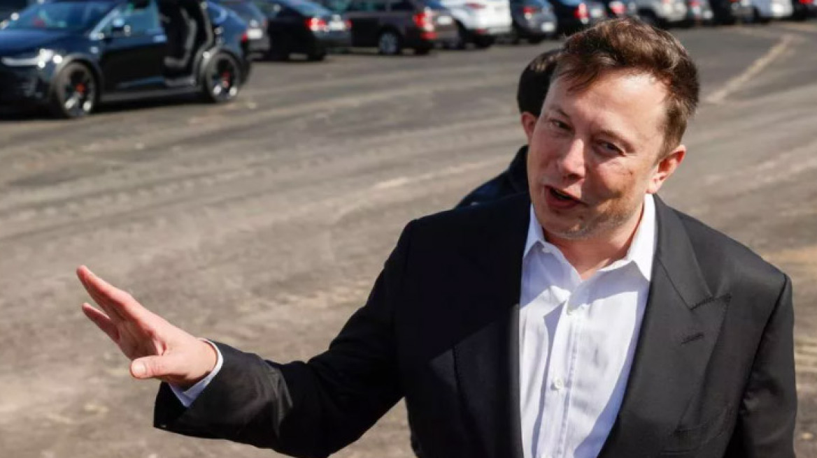 Έλον Μασκ: Θα βάλω οριστικό λουκέτο στην Tesla αν…