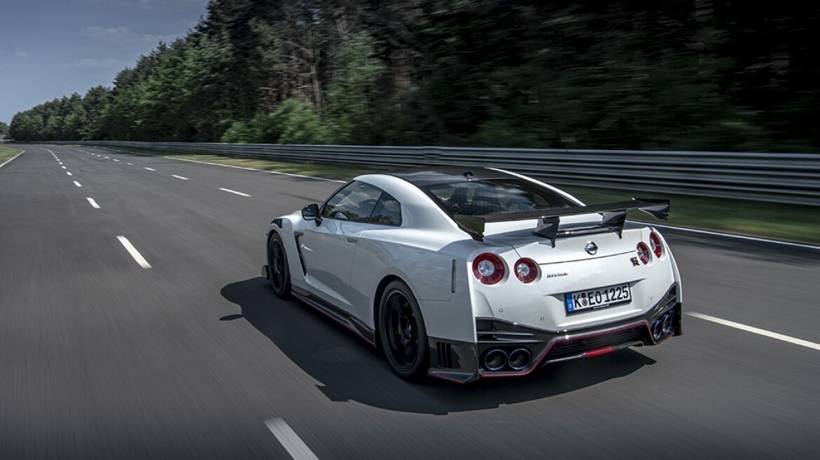Nissan GT-R: Συνεχίζει και με ήπιο υβριδικό σύστημα