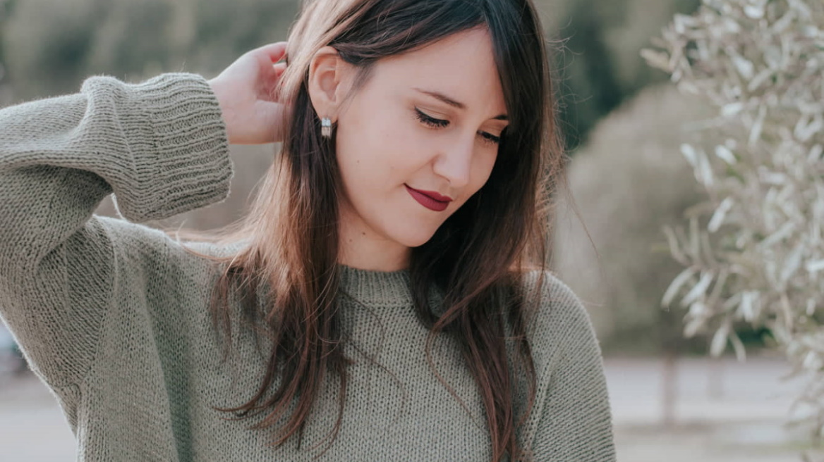 Η Χριστίνα Ψύχα επιστρέφει με το ερωτικό "Συνέβη"