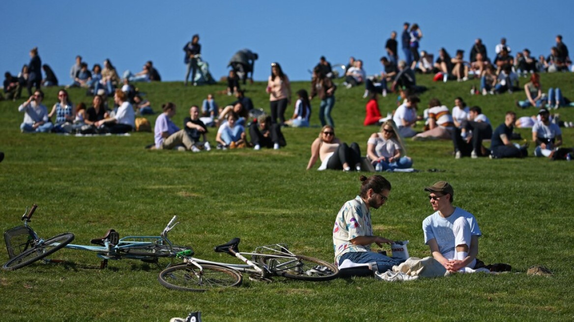 Ξεπέρασε σήμερα τους 32 βαθμούς η θερμοκρασία στη Βρετανία