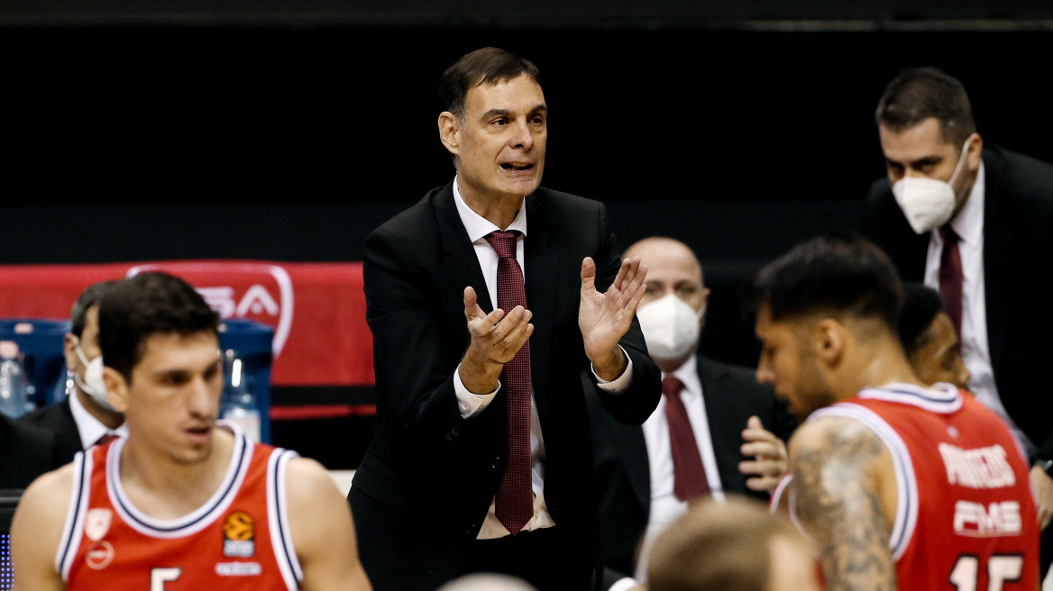 Μπαρτζώκας: «Να ελέγξουμε τα συναισθήματά μας»