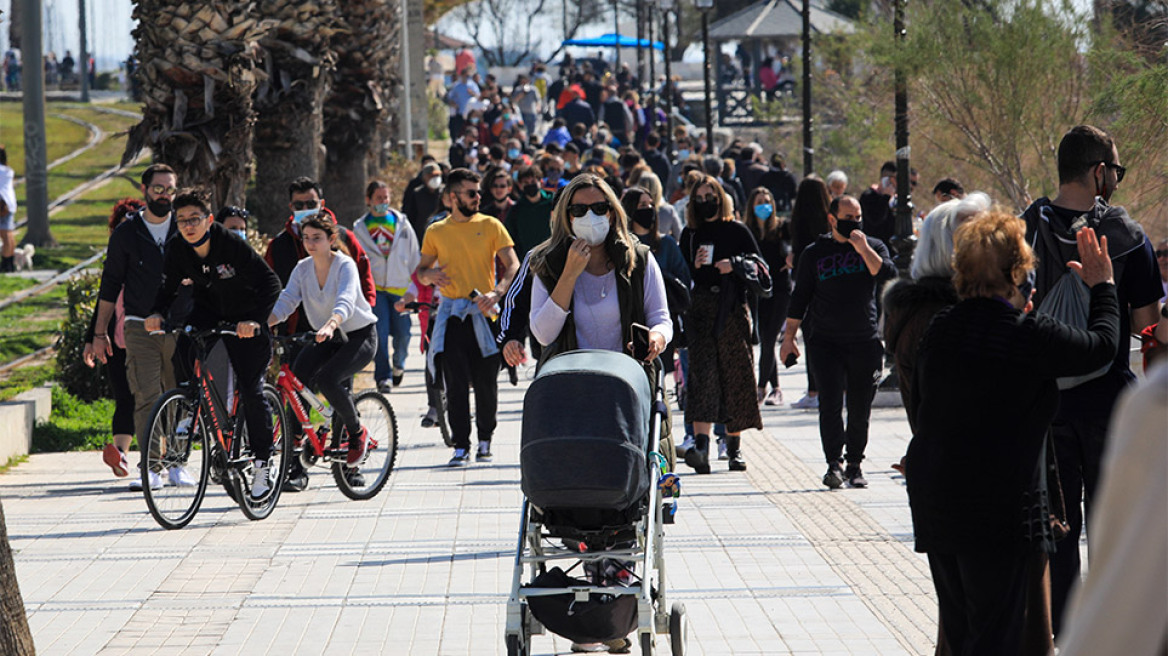 Κορωνοϊός: «Ανοίγουν» από το πρωί οι διαδημοτικές μετακινήσεις - Πώς θα λειτουργήσουν από Δευτέρα τα μαγαζιά