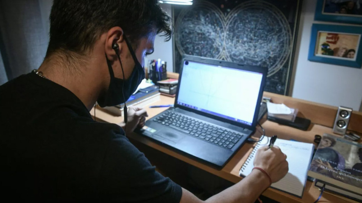 Voucher 200 ευρώ για laptop ή tablet: Τι πρέπει να κάνετε μετά την αίτηση