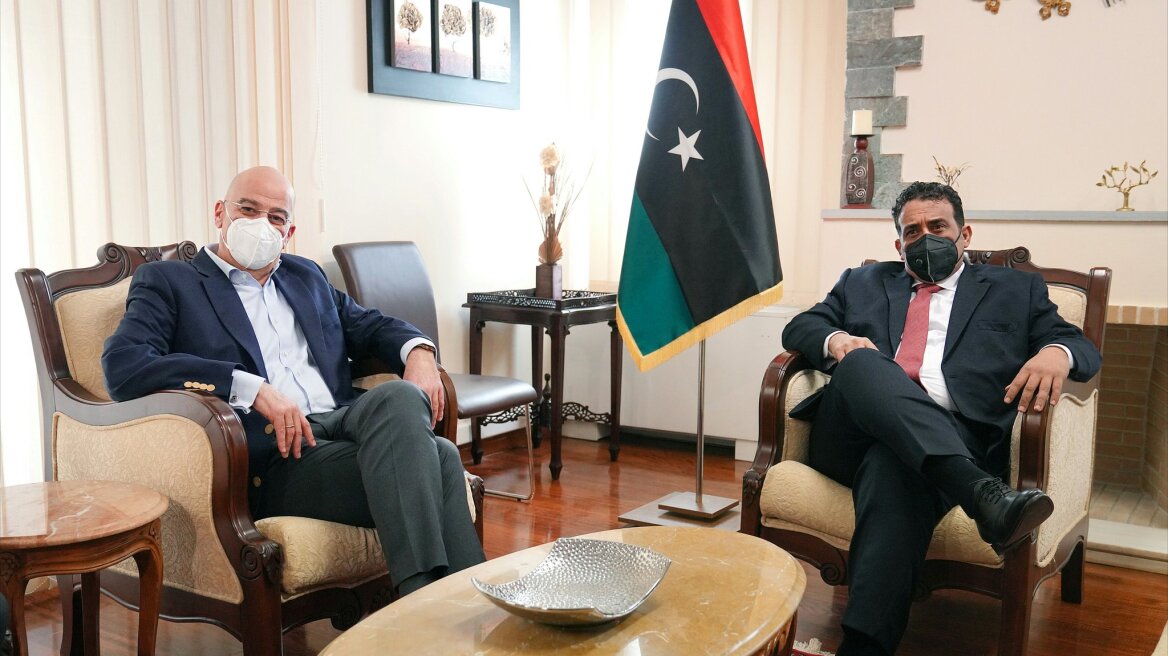 Μπαράζ διπλωματικών επαφών Δένδια: «Η κυβέρνηση ασκεί κινητική και δραστήρια εξωτερική πολιτική»