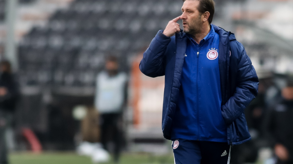 Μαρτίνς: «Το δεύτερο ημίχρονο δεν αντιπροσωπεύει τον Ολυμπιακό»