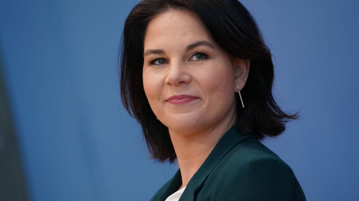 Γερμανία: Ποια είναι η Aναλένα Μπέρμποκ, η 40χρονη υποψήφια καγκελάριος των Πρασίνων