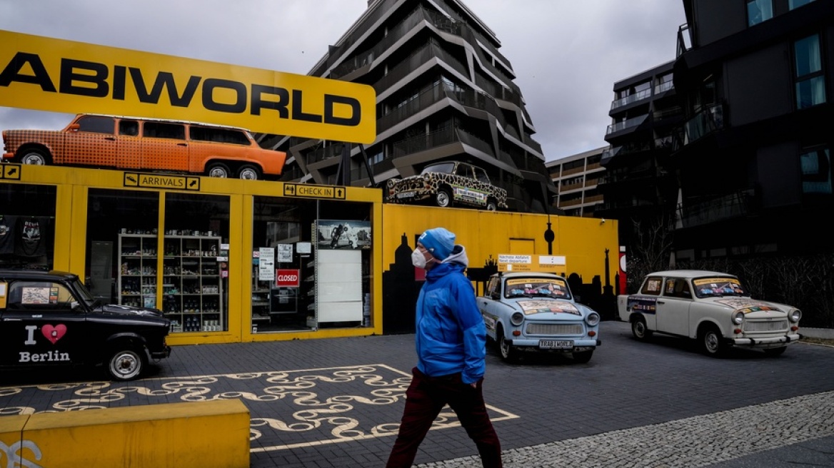 Κορωνοϊός - Γερμανία: Πάνω από 340 θάνατοι εξαιτίας της Covid-19