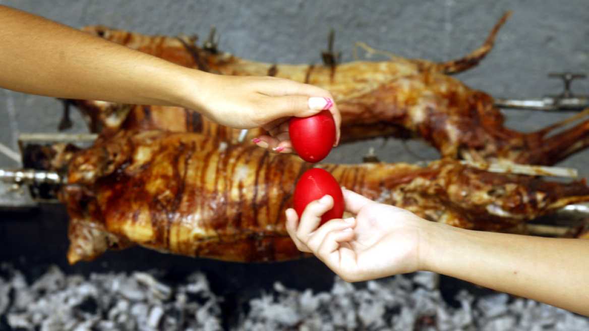 Πώς θα γιορτάσουμε τη Λαμπρή: Τι ισχύει για μετακινήσεις και το γιορτινό τραπέζι