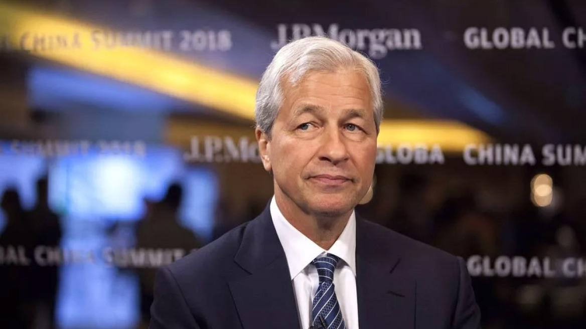 Ντάιμον: «Όταν βλέπεις μια κατσαρίδα, υπάρχουν κι άλλες» – Οι πτωχεύσεις ανησυχούν τη Wall Street
