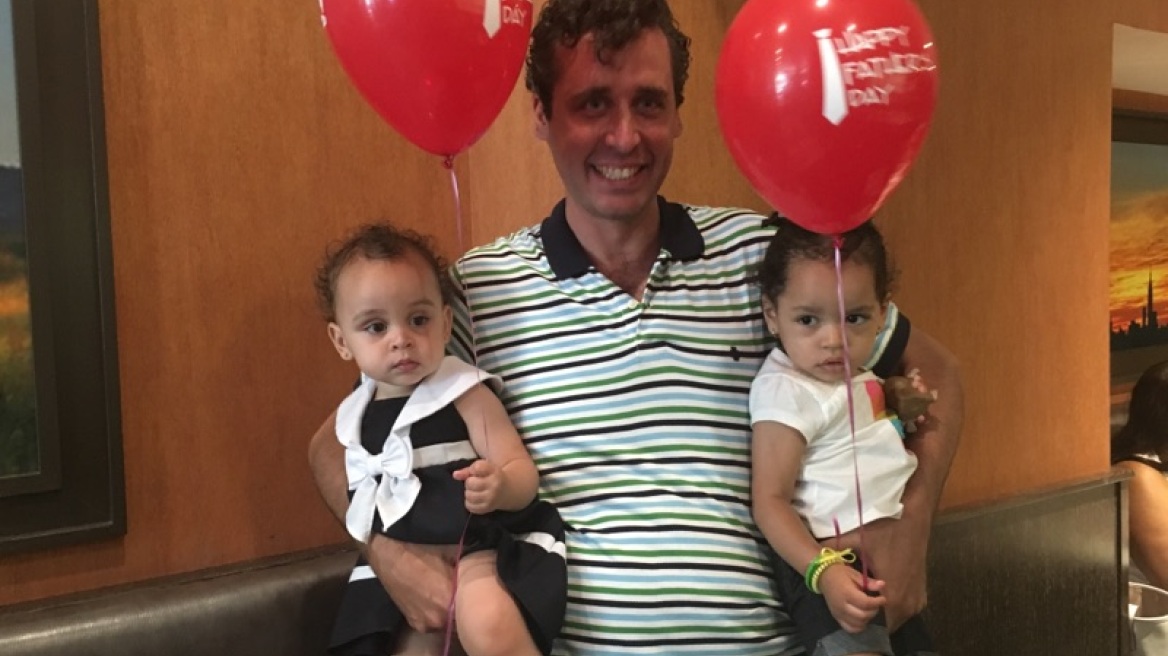 «Sperminator»: O 44χρονος μαθηματικός από τη Νέα Υόρκη έχει 78 παιδιά και σύντομα θα αποκτήσει άλλα 13