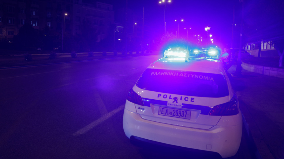 Ένας νεκρός σε άγρια συμπλοκή συμμοριών στο κέντρο της Αθήνας