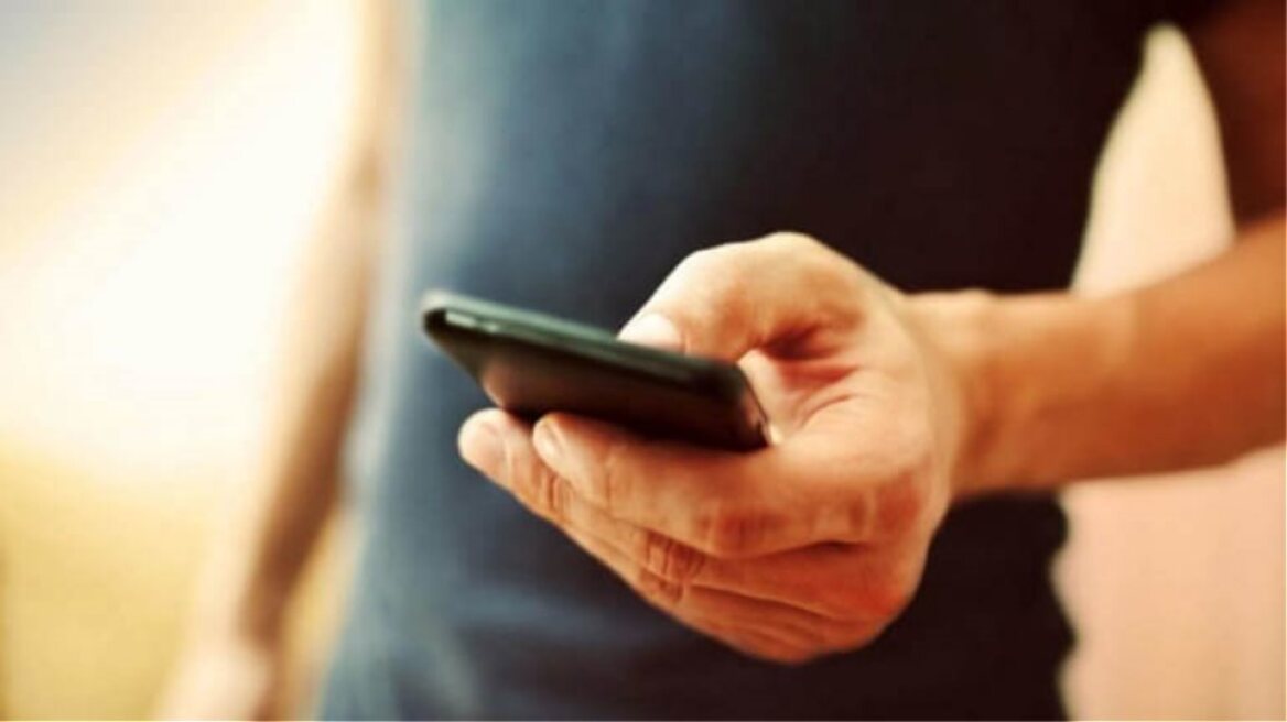 Αγρίνιο: Απατεώνες άρπαξαν 7.800 ευρώ μέσω πλαστού SMS