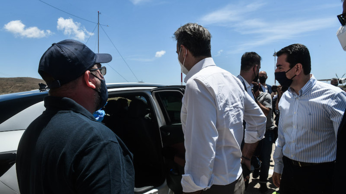 Δείτε το αυτοκίνητο του Κυριάκου Μητσοτάκη στην Αστυπάλαια - Πόσο κοστίζει;