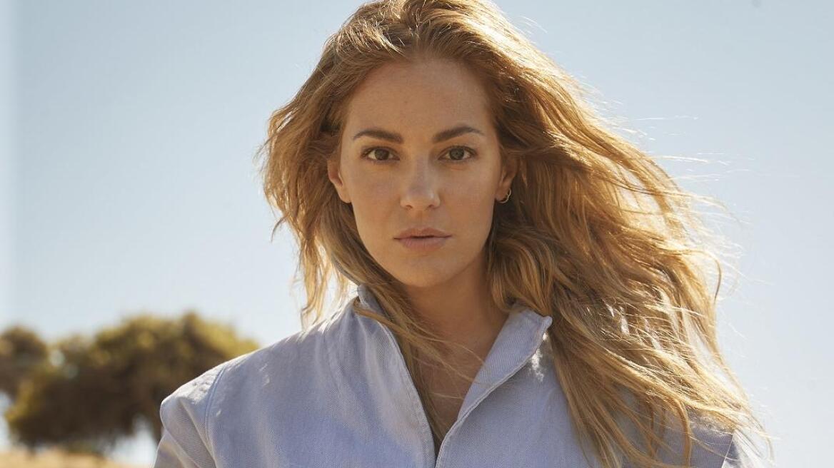 Νατάσσα Μποφίλιου: Ξεκινά την καλοκαιρινή της περιοδεία από το Βεάκειο